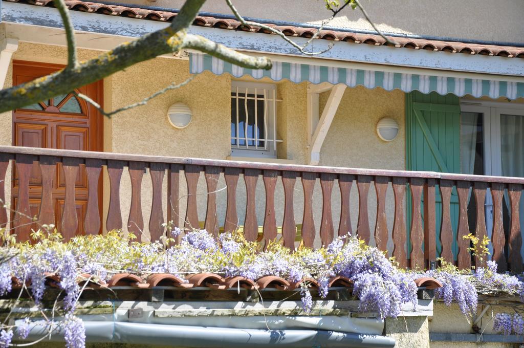 La Bergerie Bed & Breakfast Pollionnay ภายนอก รูปภาพ